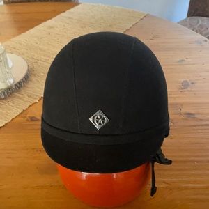Charles Owens  JR 8 Riding helmet